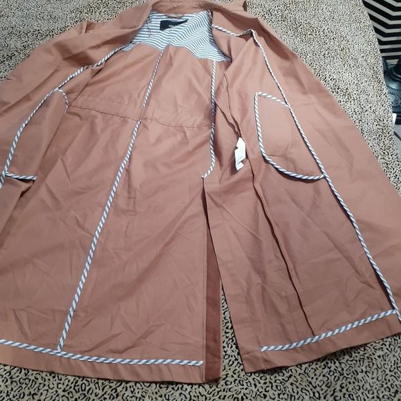 ☔ZARA WATER RESISTANT SPRING TRENCH☔XS - Picture 5 of 9